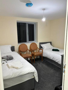 Stunning 2 bed rear flat Manchester